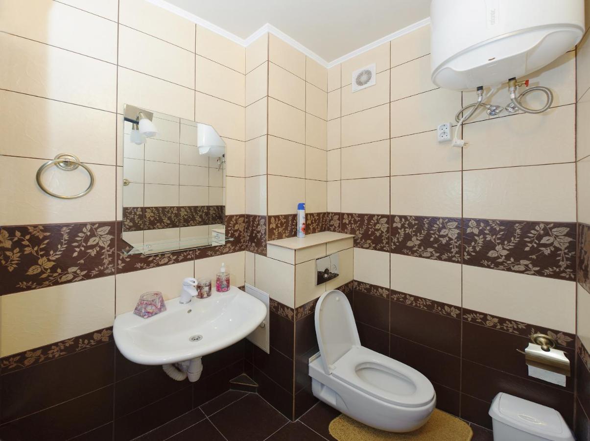 Apartments In Center Metro Olimpiyskay Velyka Vaselkivska Street 基輔 外观 照片