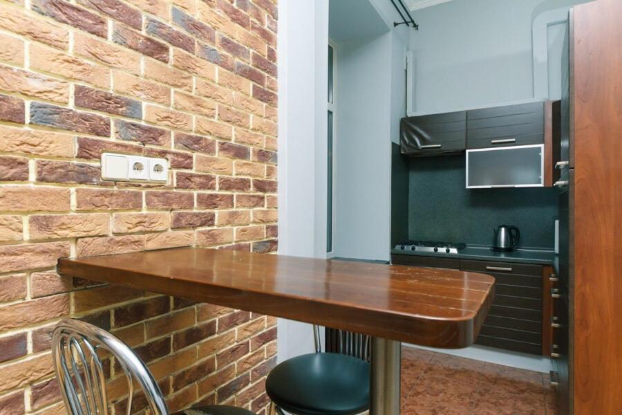 Apartments In Center Metro Olimpiyskay Velyka Vaselkivska Street 基輔 外观 照片