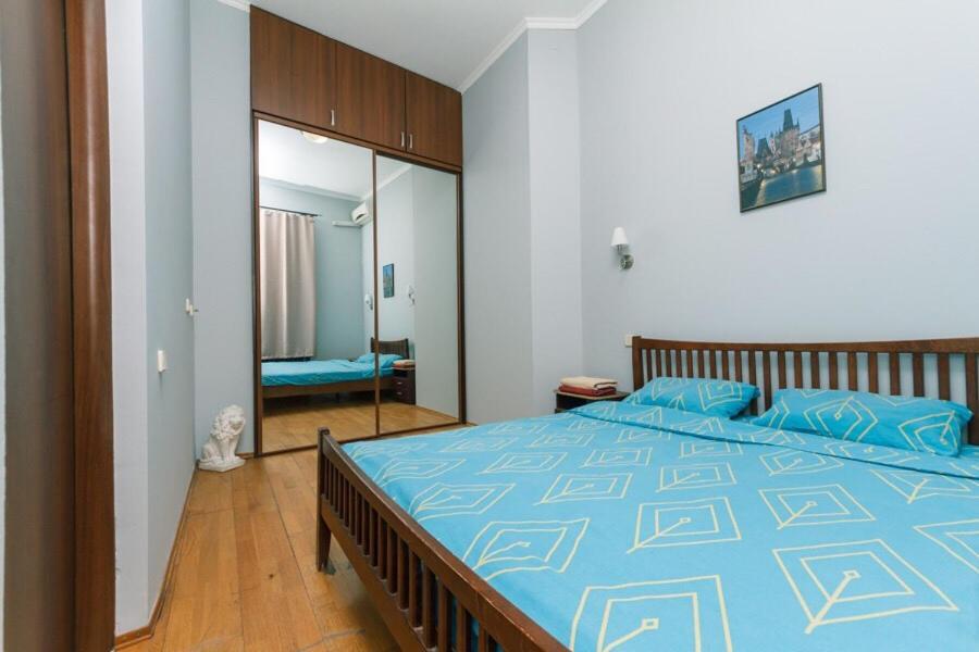 Apartments In Center Metro Olimpiyskay Velyka Vaselkivska Street 基輔 外观 照片